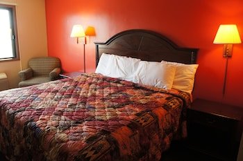 Coratel Inn and Suites Maple Grove
