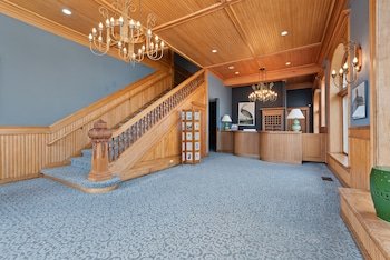 The Audubon Hotel and Event Venue