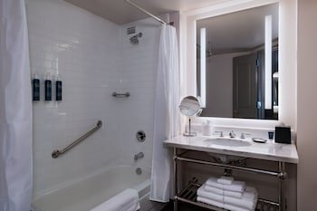 Four Points by Sheraton Houston West