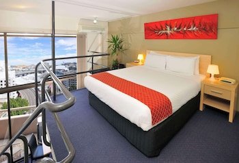 Metro Apartments on Darling Harbour