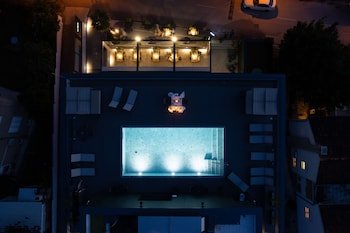 La Vista Suites