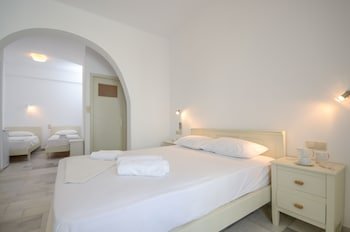 Soula Naxos Hotel