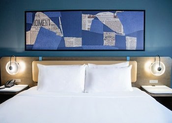 Hotel Halifax