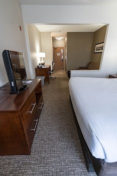 Comfort Suites Rapid River Lodge