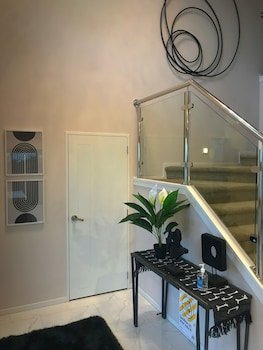 Flatbush Holiday Accommodation