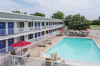 Motel 6 Nashville - Goodlettsville
