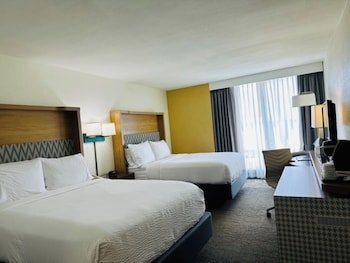 Holiday Inn Miami-International Airport
