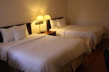 Days Inn & Suites by Wyndham Sunnyvale