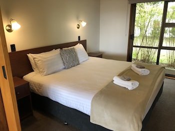 Half Moon Bay Marina Motel