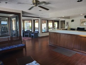 Q Express Inn & Suites