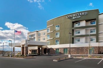 Courtyard Schenectady at Mohawk Harbor