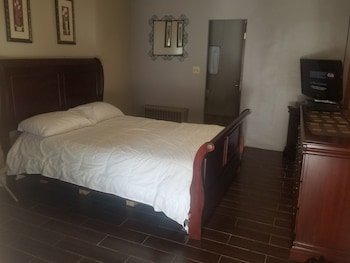 Arbor Inn Motor Lodge