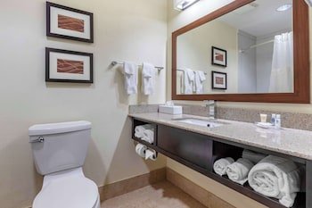 Comfort Inn & Suites Lake Norman
