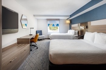 Holiday Inn Express & Suites Williamsburg