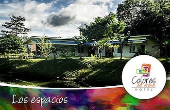 Hotel Colores Del Arenal