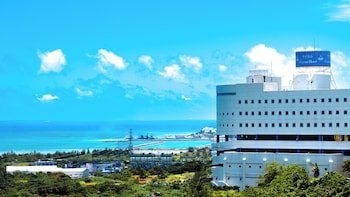 Rycom Crystal Hotel