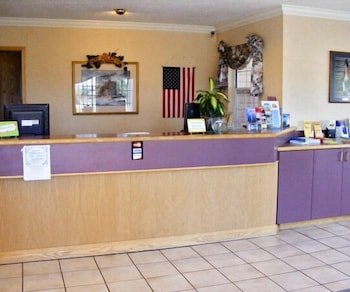 Great Lakes Inn Mackinaw City