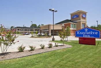 Executive Inn And Suites