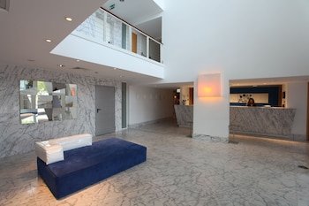 Suite Hotel Marina Club