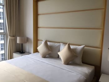 Bluesky Serviced Apartment Airport Plaza