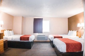 New Victorian Inn & Suites York