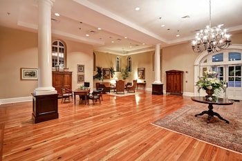 Embassy Suites Charleston Historic Charleston
