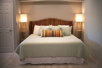The Islander Inn