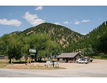 Kirkwood Resort & Marina