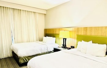 Howard Johnson by Wyndham Murfreesboro
