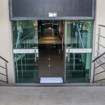Golden Plaza