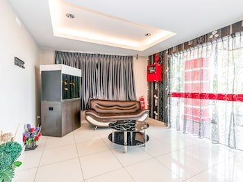 Hotel Aromas by OYO