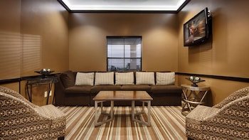 Best Western Plus Seawall Inn & Suites by the Beach