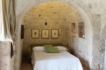 Trulli Terra Magica B&B