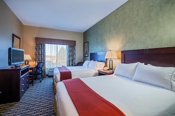Holiday Inn Express & Suites Youngstown North (Warren/Niles)