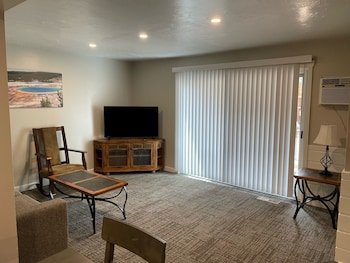 Pony Express Motel