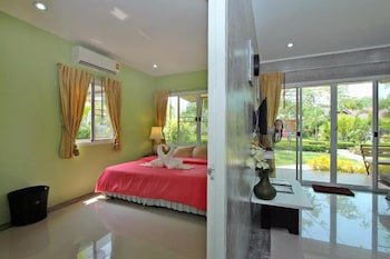 Maikhao Home Garden Bungalow
