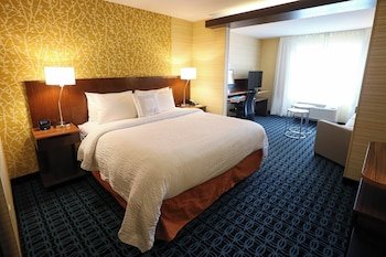 Fairfield Inn & Suites Madison Verona