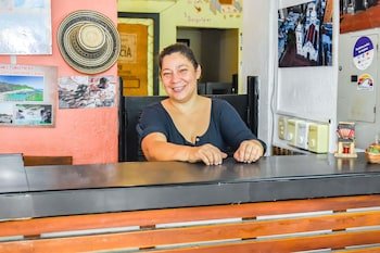 Aluna Casa y Cafe