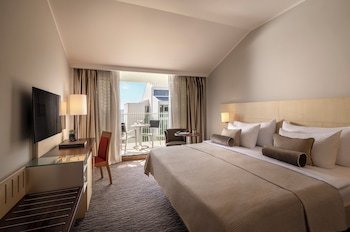 Valamar Lacroma Hotel
