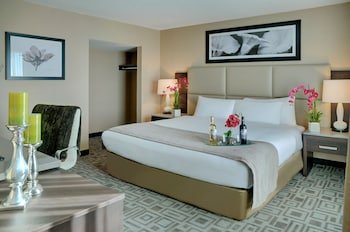 Pomeroy Hotel & Conference Centre