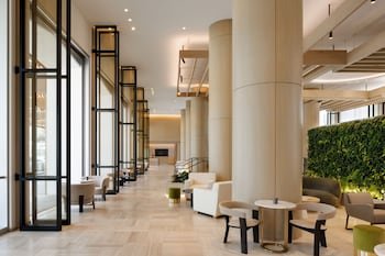 Fairmont Century Plaza Hotel