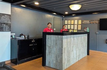 Fernvale Leisure Club and Resort