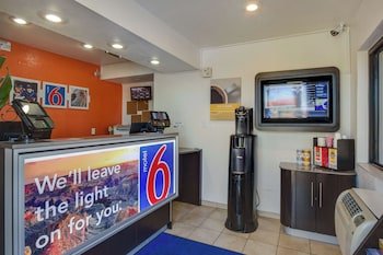 Motel 6 Tempe, AZ - Broadway - ASU