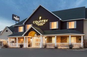 Country Inn & Suites by Radisson, Little Falls, MN