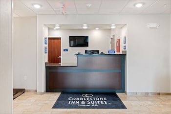 Cobblestone Inn & Suites - Yuma