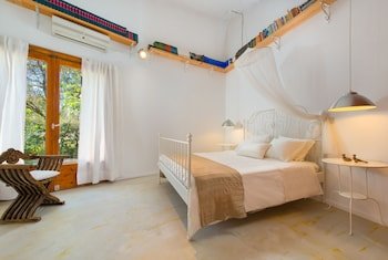 Villa Ixia