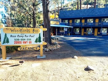 Woodfords Inn