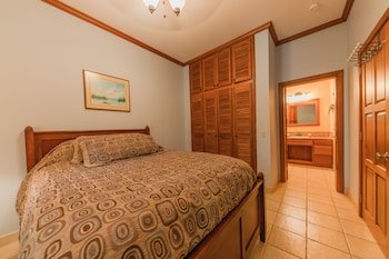 Tara Del Sol Resort