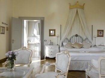 Chateau Mcely Spa Hotel & Forest Retreat
