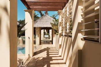 Sea Change Beachfront
